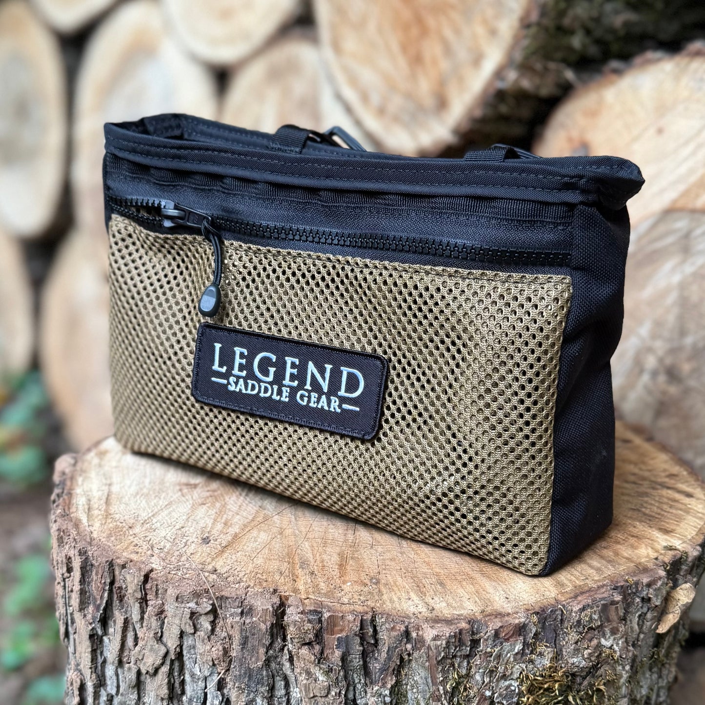 One-Zip Side Gear Pouch