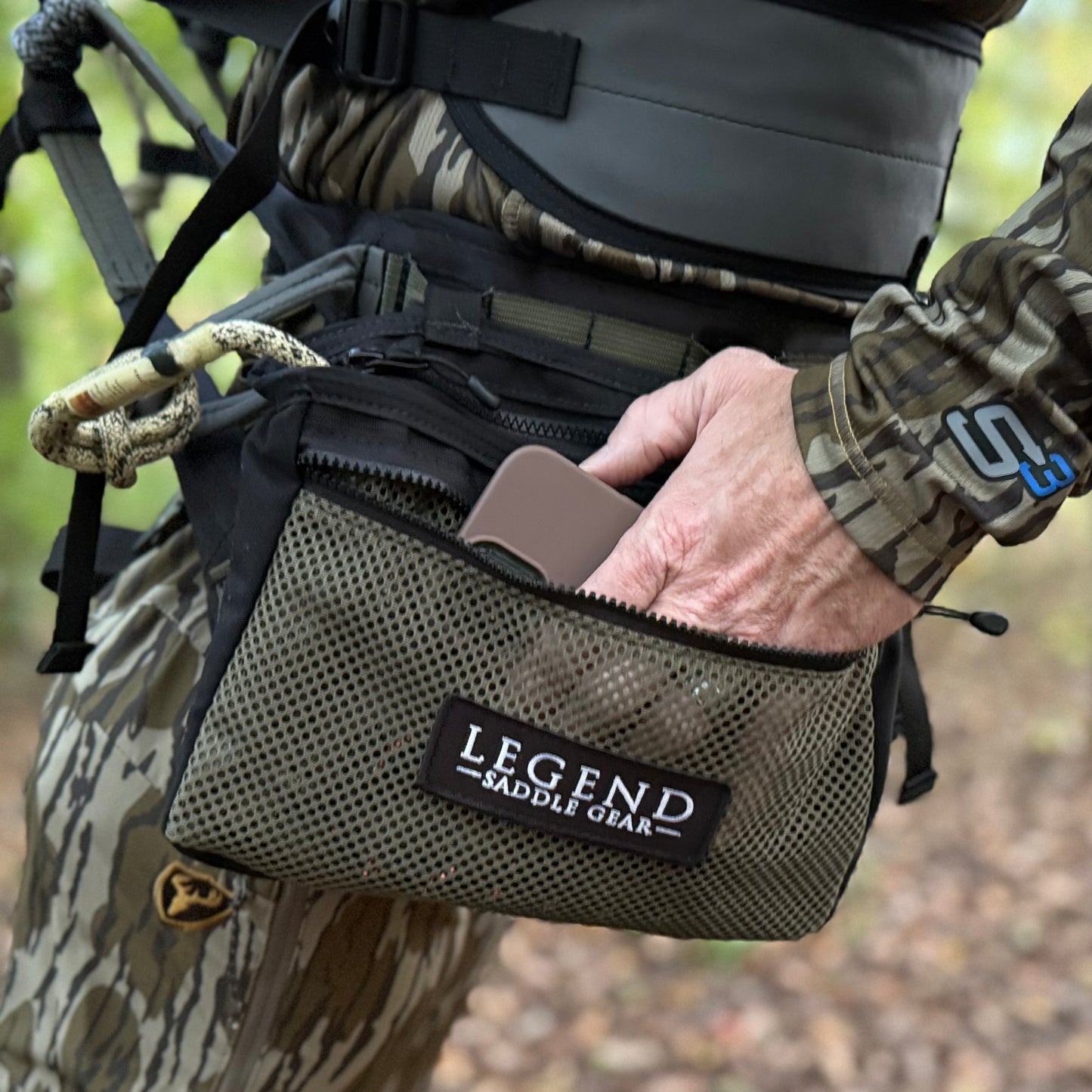 One-Zip Side Gear Pouch