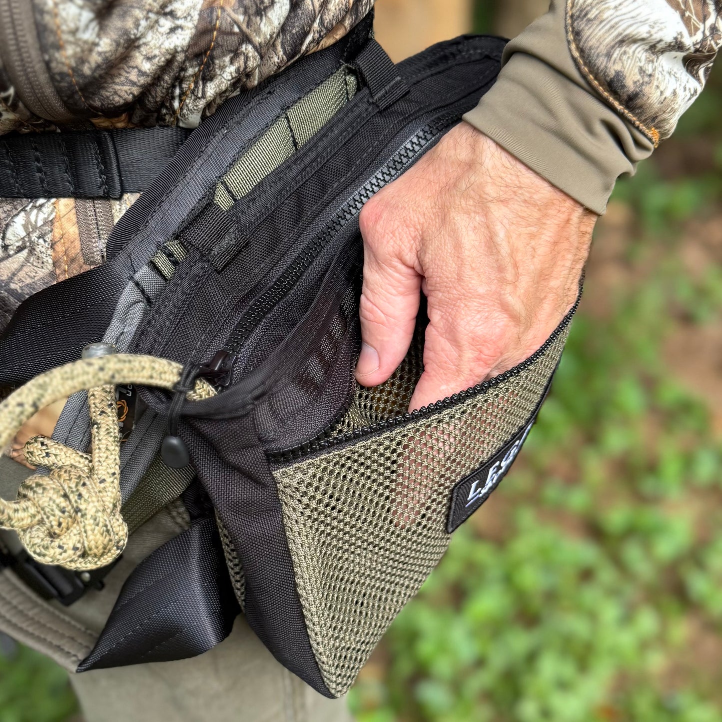 One-Zip Gear Pouch
